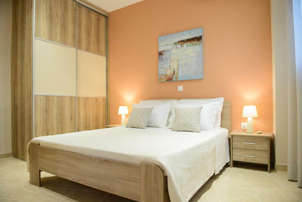 Beautiful House In Alimos Near To The Beach And Metro أثينا المظهر الخارجي الصورة